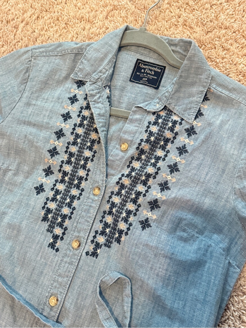 Abercrombie & Fitch denim embroidered Tie Waist shirt dress. Size XS - Picture 8 of 12